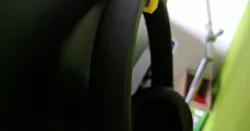 Samsung display headphone hook