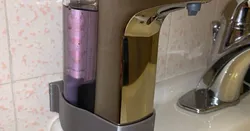 Simple Human Automatic Soap Dispenser Retainer