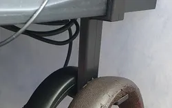 Double headphone holder