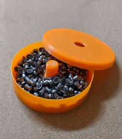 Pellet Box one-handed