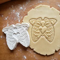 Ribcage With Heart Cookie Cutter And Stamp