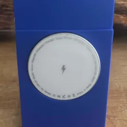 iPhone magsafe charger stand