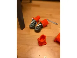 Maxi-Cosi Iora side bed wheel adapter