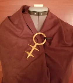 Cloak Clasp – The Promised Neverland - FDM