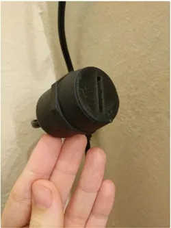 Lightbulb Socket Plug