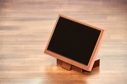 7" HDMI LCD Desktop Case with Pi mount