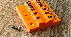 Metric nut & screw measuring tool