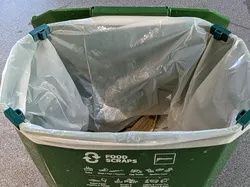 Food Scraps Container Bag Clip