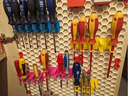 Parametric screwdriver holder for HSW