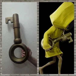 six cosplay the key