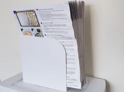 Upright folder organizer