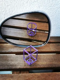 Circle to Square Illusion