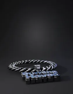 Create a hyper detailed Roblox UGC luxury Cuban link necklace Use a t