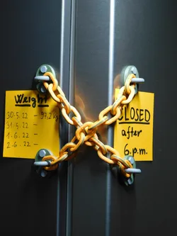 Locking chain