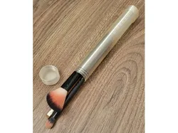 Box for cosmetic brushes (screw caps on the left and right)