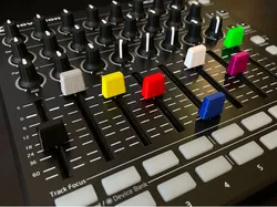 CUSTOM FADER FOR NOVATION LAUNCH CONTROL XL MK2