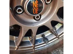 Tire pressure label