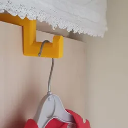Wardrobe hanger