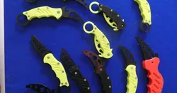 karambit style blunt training knife