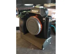 Sony Alpha A7 (first gen / ILCE-7) Battery Grip for 18650