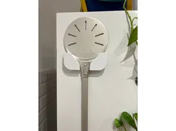 Magnetic holder - Ooni pizza turning peel