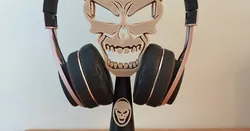 Skull headphone stand
