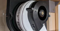 Enclosure air filter using Sundstrőm filter cartridges