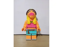 Janice Muppets Giant Minifig