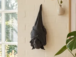 Gothic Hanging Bat Wall Art Sculpture - Free 3D Print Model