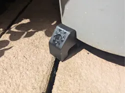 Small Pot Riser & Water Drain - Free 3D Print Model