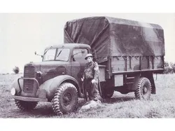 Commer Q4 3ton turck 28mm Bolt action 3-ton truck proxy