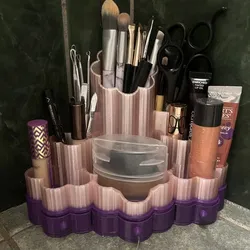 FREE Make-up corner organizer