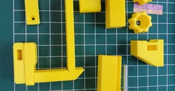 Modular Miniature Vise Adapted for Imperial Bolts and Nuts