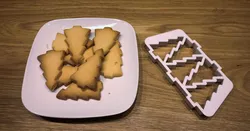 Christmas Tree Cookie Cutter (five at once)