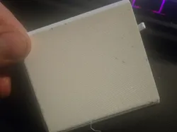 Cubierta de batería para cerrojo Defiant - Modelo de impresión 3D gratuito