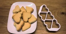 Heart cookie cutter (five at once)