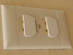Child Safety Outlet Plug Cover