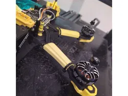 Speedybee Master 5 HD - Arm wire protectors