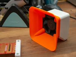 Tabletop solder fume extractor