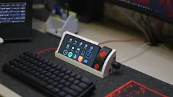 Phone Deck - Universal Horizontal Smart Phone Stand