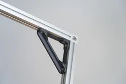 BeamCase - corner Braces