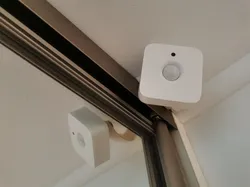 Philips Hue Motion sensor swivel holder (with additional magnet)