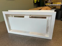 Air intake vent on door with magnetic closure