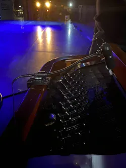 DPA 4099 clip for cymbal