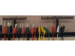 test lead holder signs
