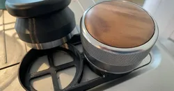 58 mm dual tamper storage