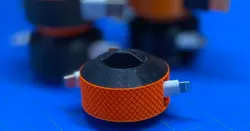 USB Cable Winder Stackable (+Knurled) Print in Place