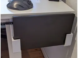 Table-mounted Notebook Holder (15" Laptop)