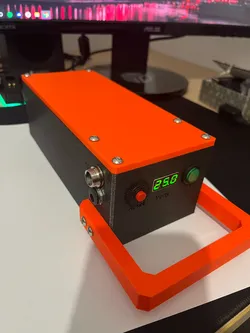 24V D.C. power supply portable / Alimentación de 24V D.C. portátil