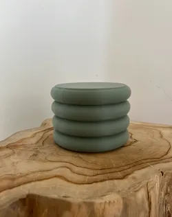 stackable box with lid